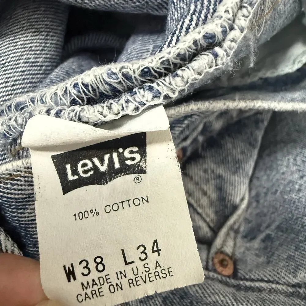 Vintage Levi's 501 Jeans Men's Blue Orginal Fit Denim Button Fly 2004 Size 38x34